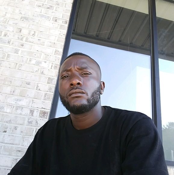 Meet your Posher, Richard - Picture 1 of 1